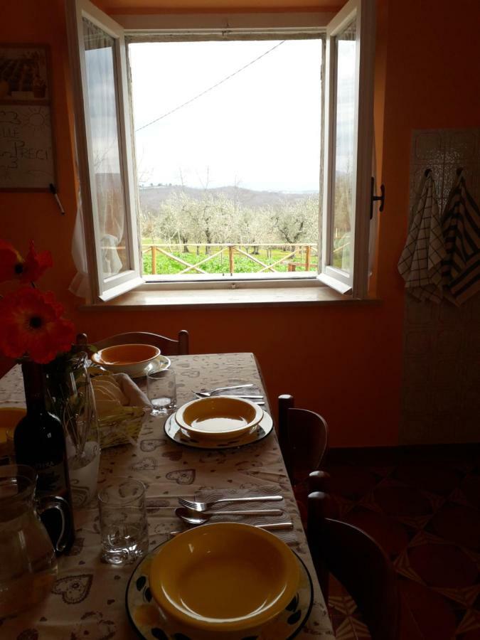 Alle Preci Country House Santa Restituta Kültér fotó