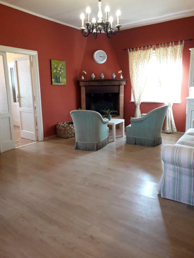 Alle Preci Country House Santa Restituta Kültér fotó